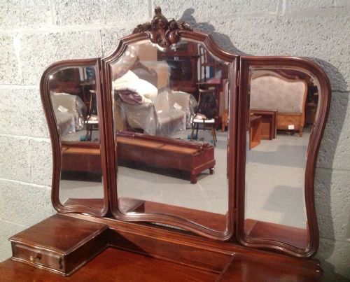 ANTIQUE FRENCH WALNUT DRESSING TABLE - ADDITIONAL PHOTO 8