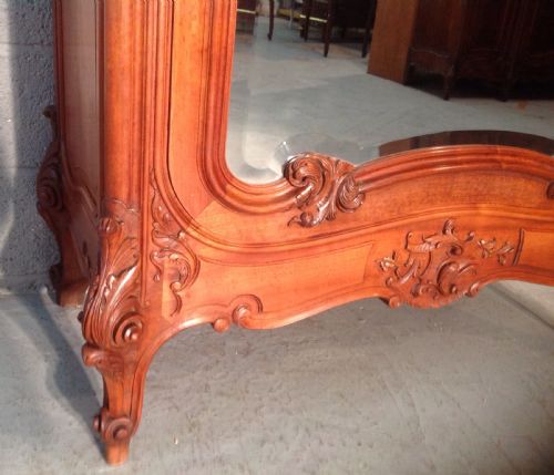 CARVED WALNUT FRENCH ARMOIRE - ADDITIONAL PHOTO 5