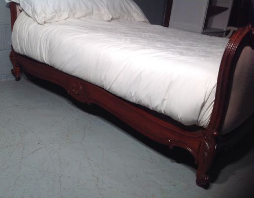 UPHOLSTERED FRENCH WALNUT BED - ADDITIONAL PHOTO 6