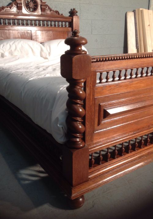 OAK FRENCH BARLEY TWIST BRETON BED - ADDITIONAL PHOTO 9