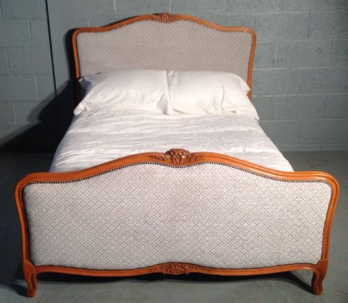 french upholstered bed - CATEGORY: ANTIQUE BEDS - DATED 1920