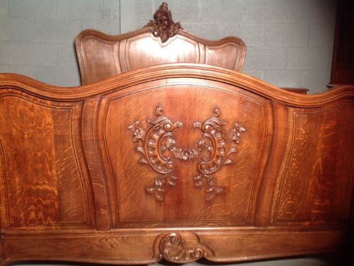 ANTIQUE FRENCH OAK KINGSIZE BED - ADDITIONAL PHOTO 6