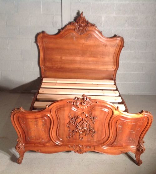 SOLID WALNUT KINGSIZE FRENCH BED - ADDITIONAL PHOTO 1
