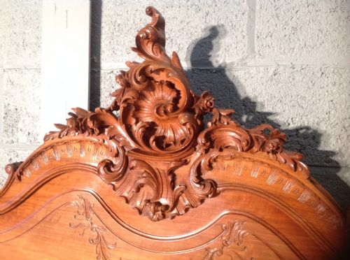 SOLID WALNUT KINGSIZE FRENCH BED - ADDITIONAL PHOTO 3
