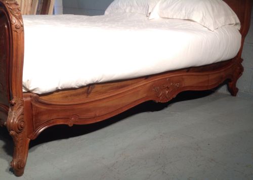 SOLID WALNUT KINGSIZE FRENCH BED - ADDITIONAL PHOTO 7
