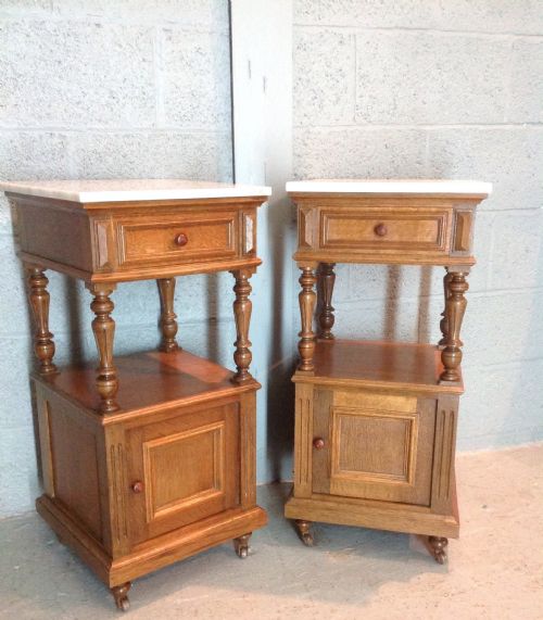 PAIR OF FRENCH OAK BEDSIDE CABINETS - ADDITIONAL PHOTO 7