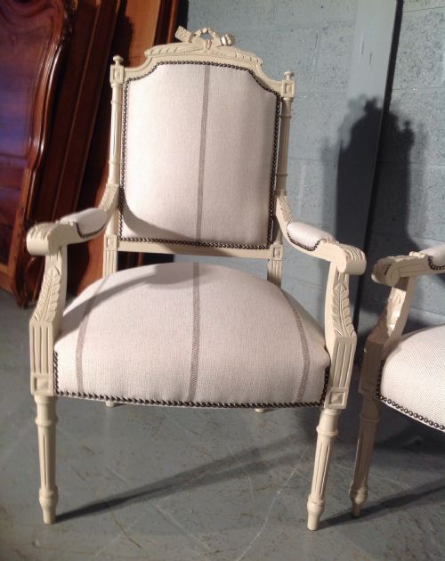 FRENCH PAINTED SOFA SUITE - ADDITIONAL PHOTO 1