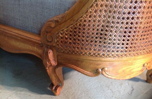 OUTSTANDING OVERSIZE KINGSIZE FRENCH BERGERE BED WITH MATCHING CABINETS - ADDITIONAL PHOTO 5