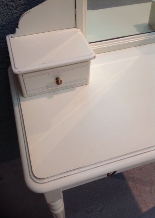 PAINTED FRENCH WALNUT DRESSING TABLE - ADDITIONAL PHOTO 4
