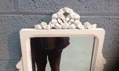 PAINTED FRENCH WALNUT DRESSING TABLE - ADDITIONAL PHOTO 5