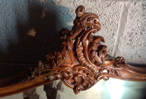 ANTIQUE WALNUT FRENCH CARVED WALL MIRROR - ADDITIONAL PHOTO 6