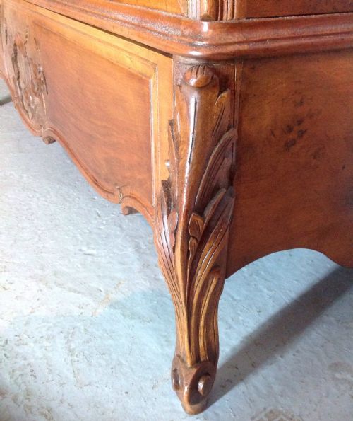 CARVED WALNUT FRENCH ARMOIRE - ADDITIONAL PHOTO 8