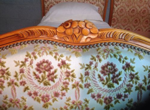 PAIR OF FRENCH UPHOLSTERED SINGLE BEDS - ADDITIONAL PHOTO 3