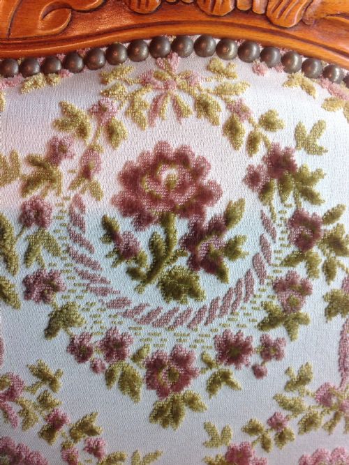 PAIR OF FRENCH UPHOLSTERED SINGLE BEDS - ADDITIONAL PHOTO 4