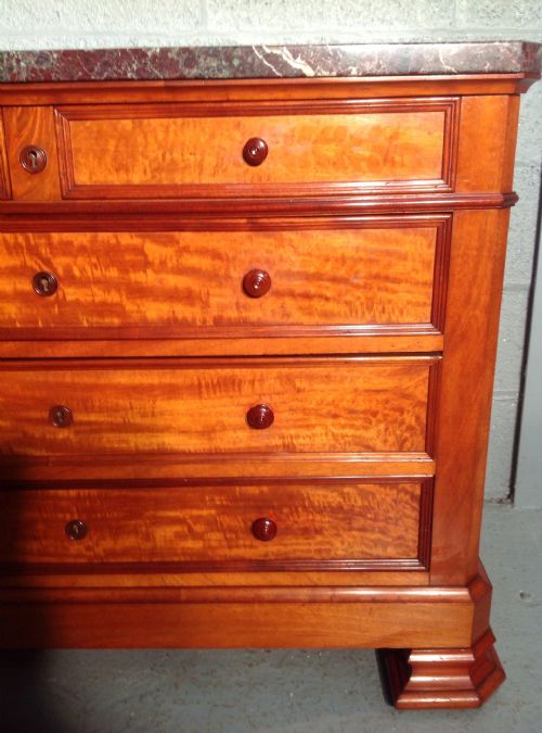 FRENCH MAHOGANY CHEST OF DRAWERS WITH MARBLE TOP - ADDITIONAL PHOTO 1