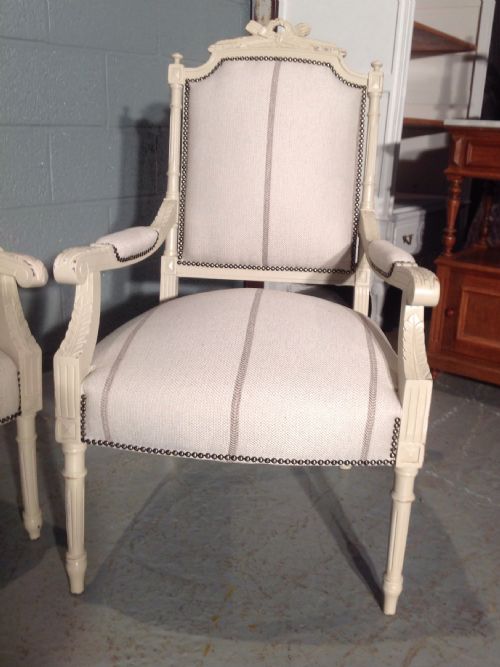 FRENCH PAINTED SOFA SUITE - ADDITIONAL PHOTO 10