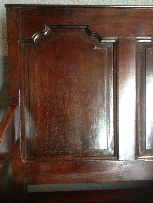 OAK PANELLED SETTLE - ADDITIONAL PHOTO 6