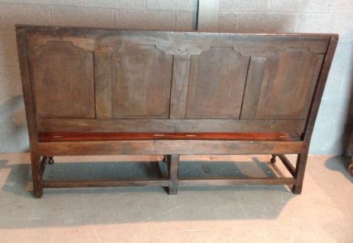 OAK PANELLED SETTLE - ADDITIONAL PHOTO 7