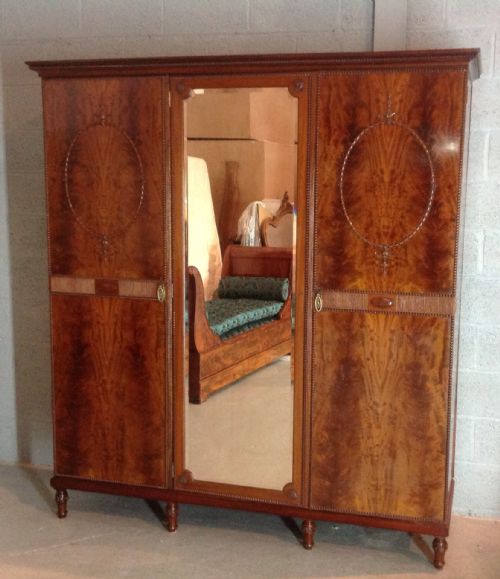 LARGE MAHOGANY WARDROBE - ADDITIONAL PHOTO 10