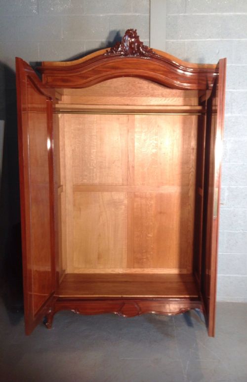 FRENCH MAHOGANY ARMOIRE - ADDITIONAL PHOTO 3