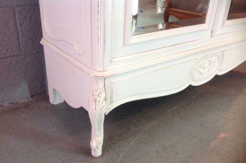 PAINTED FRENCH WALNUT ARMOIRE - ADDITIONAL PHOTO 5