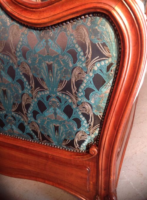 FRENCH WALNUT UPHOLSTERED BED - ADDITIONAL PHOTO 7