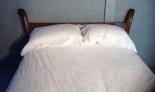 CARVED OAK FRENCH SLEIGH BED - ADDITIONAL PHOTO 4