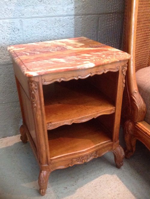 OUTSTANDING OVERSIZE KINGSIZE FRENCH BERGERE BED WITH MATCHING CABINETS - ADDITIONAL PHOTO 4