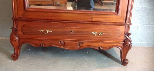FRENCH MAHOGANY ARMOIRE - ADDITIONAL PHOTO 2