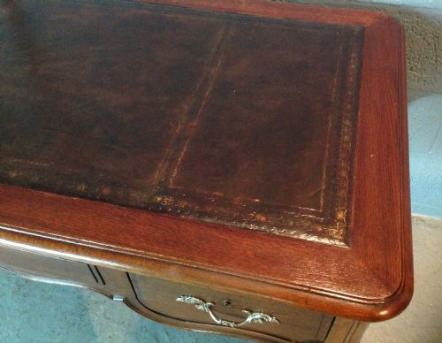 FRENCH OAK DESK - ADDITIONAL PHOTO 1