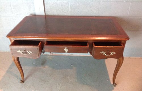 FRENCH OAK DESK - ADDITIONAL PHOTO 3