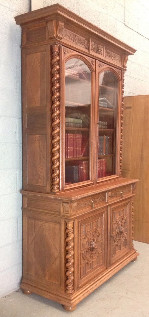 LARGE OAK FRENCH BOOKCASE - ADDITIONAL PHOTO 4