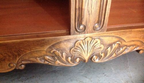 CARVED OAK FRENCH ARMOIRE - ADDITIONAL PHOTO 2