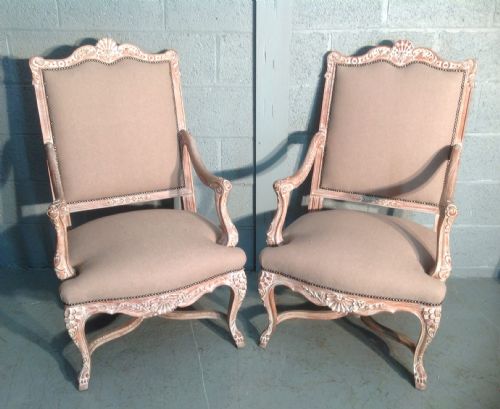 pair of french armchairs - CATEGORY: ANTIQUE CHAIRS - DATED 1920