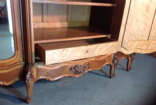 FRENCH WALNUT LOUIS XV STYLE ARMOIRE - ADDITIONAL PHOTO 8