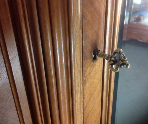 FRENCH WALNUT LOUIS XV STYLE ARMOIRE - ADDITIONAL PHOTO 10