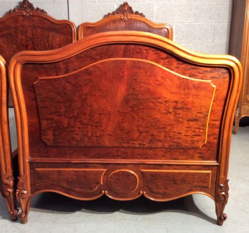 PAIR OF FRENCH MAHOGANY SINGLE BEDS - ADDITIONAL PHOTO 1