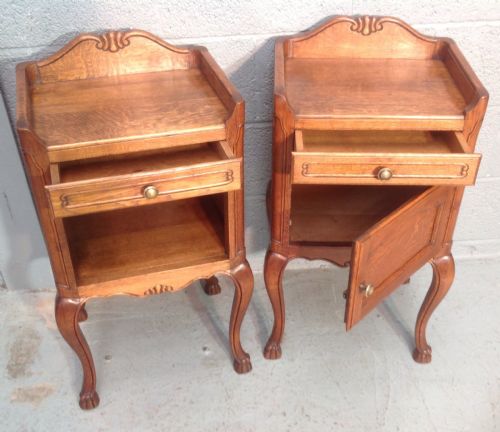 PAIR OF FRENCH OAK BEDSIDE CABINETS - ADDITIONAL PHOTO 5