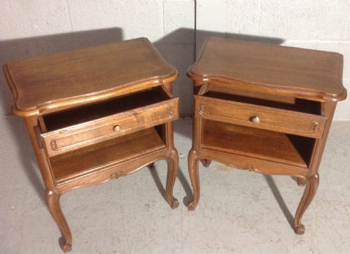 PAIR OF FRENCH OAK BEDSIDE CABINETS - ADDITIONAL PHOTO 2