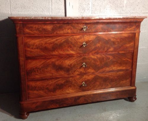 french mahogany commode - CATEGORY: ANTIQUE CHEST OF DRAWERS - DATED 1880