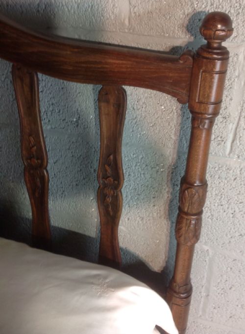FRENCH WALNUT SPINDLE BED - ADDITIONAL PHOTO 5