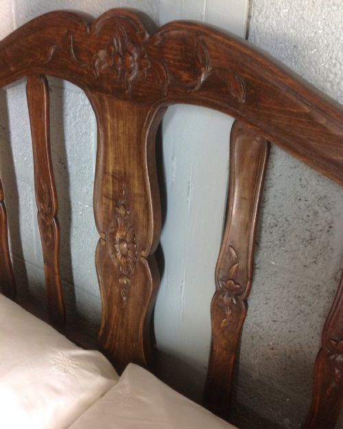 FRENCH WALNUT SPINDLE BED - ADDITIONAL PHOTO 7