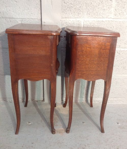PAIR OF FRENCH OAK BEDSIDE CABINETS - ADDITIONAL PHOTO 3