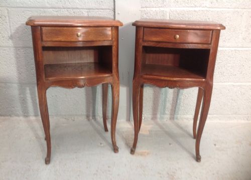 PAIR OF FRENCH OAK BEDSIDE CABINETS - ADDITIONAL PHOTO 6
