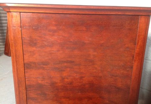 PAIR OF RRENCH MAHOGANY BEDSIDE CABINETS - ADDITIONAL PHOTO 6