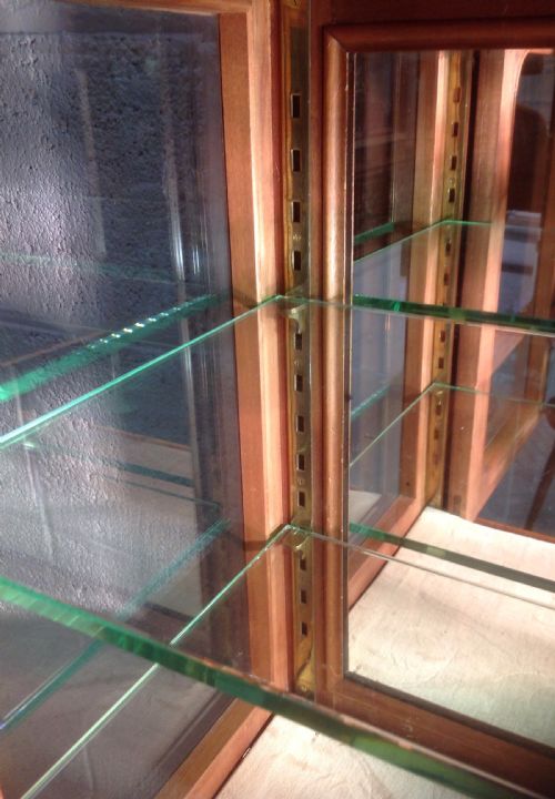 FRENCH MAHOGANY SHOWCASE - ADDITIONAL PHOTO 4