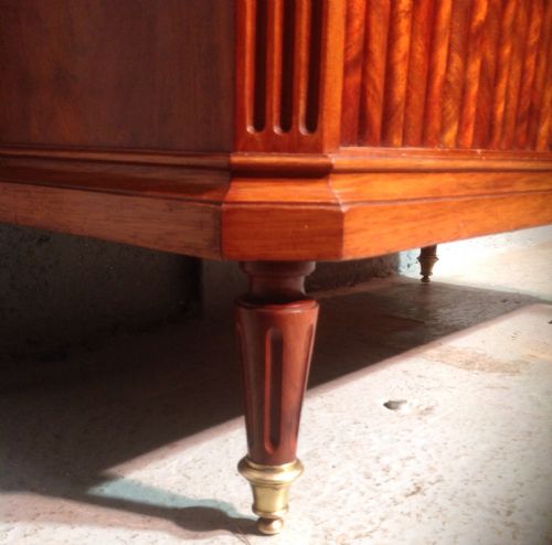 FRENCH MAHOGANY SHOWCASE - ADDITIONAL PHOTO 10