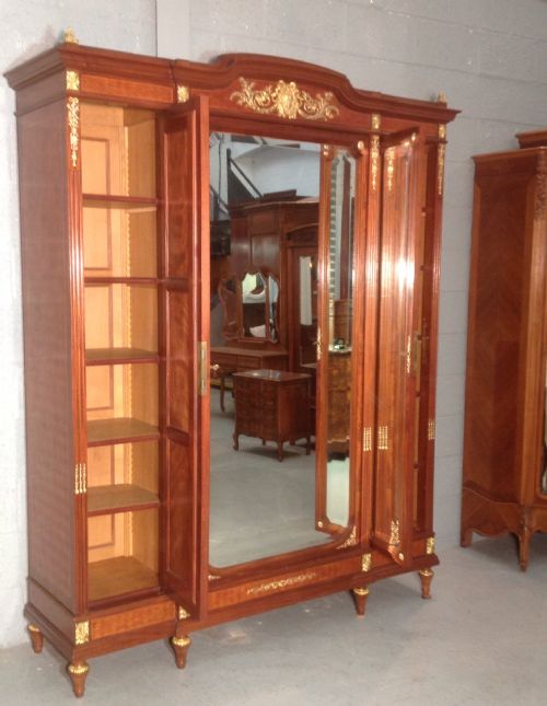 FRENCH MAHOGANY BREAKFRONT ARMOIRE - ADDITIONAL PHOTO 5