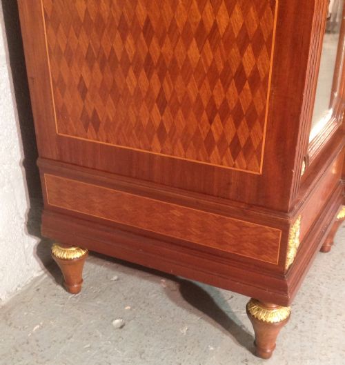FRENCH MAHOGANY BREAKFRONT ARMOIRE - ADDITIONAL PHOTO 9
