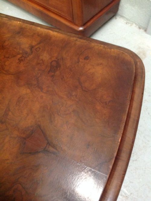 CARVED WALNUT VICTORIAN TABLE - ADDITIONAL PHOTO 13